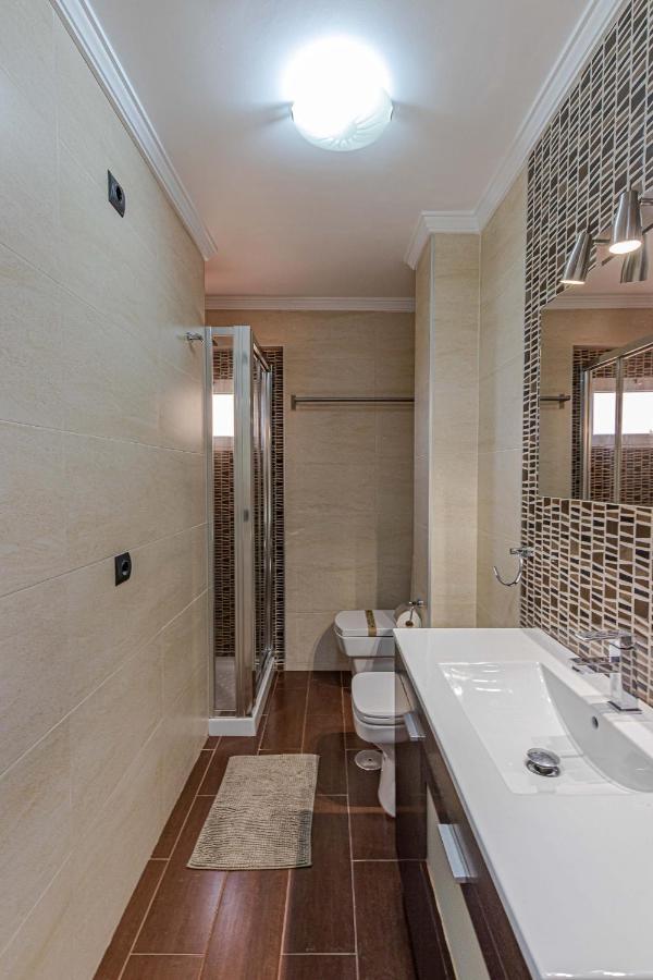 797 Holiday Rentals- Atico En Arroyo De La Miel Con Hermosas Vistas Benalmádena Kültér fotó